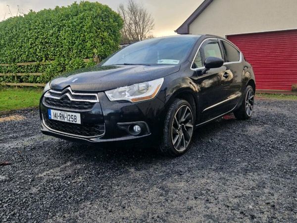Citroen DS 4 Hatchback, Diesel, 2014, Black