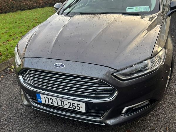 Ford Mondeo Hatchback, Diesel, 2017, Grey