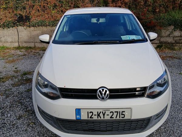 Volkswagen Polo Hatchback, Petrol, 2012, White