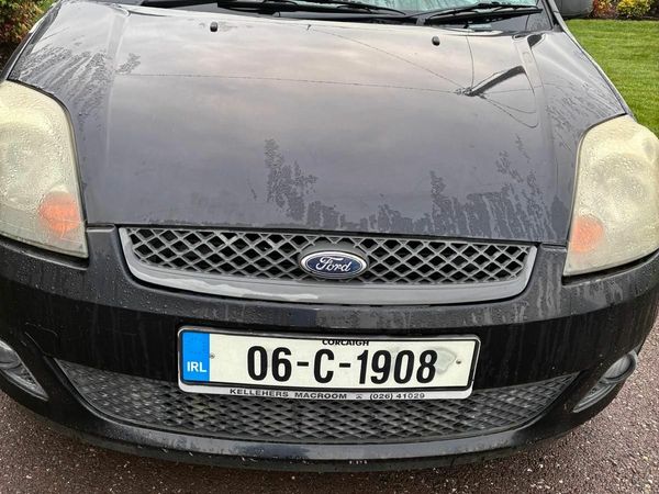 Ford Fiesta Hatchback, Petrol, 2006, Black