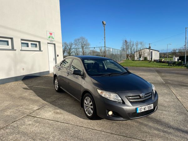 Toyota Corolla Saloon, Diesel, 2007, Grey