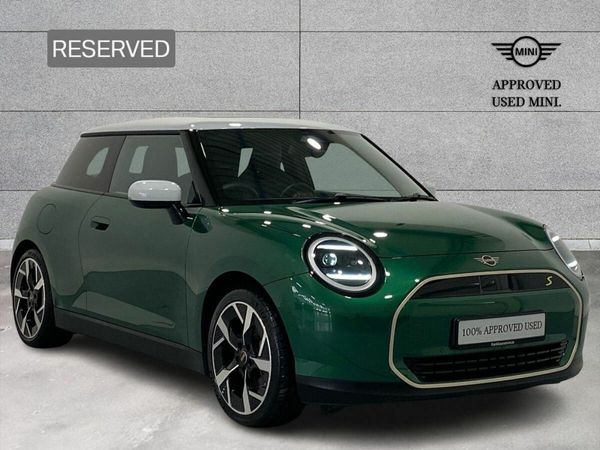Mini Cooper Hatchback, Electric, 2024, Green
