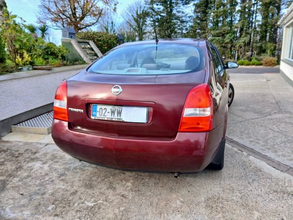 Nissan Primera Saloon, Petrol, 2002, Red