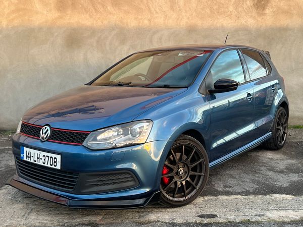 Volkswagen Polo Hatchback, Petrol, 2014, Blue