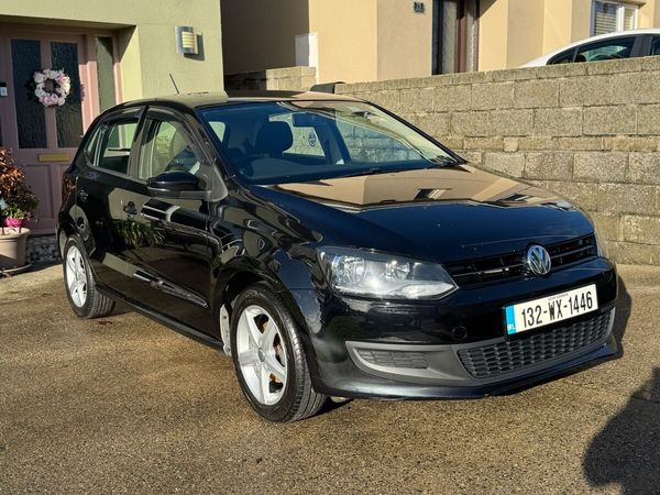 Volkswagen Polo Hatchback, Petrol, 2013, Black