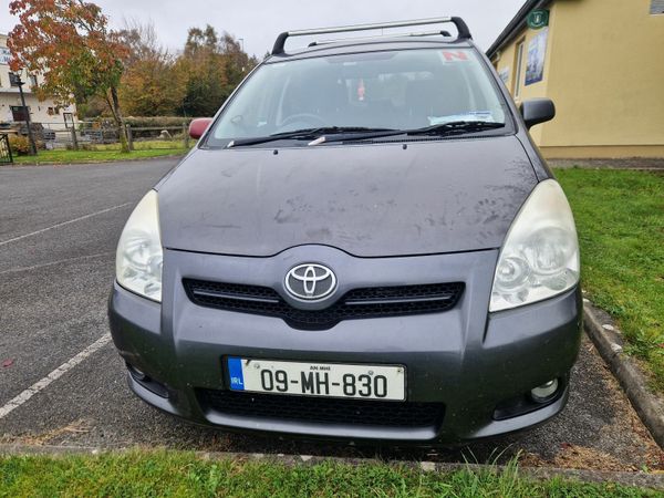 Toyota Corolla MPV, Diesel, 2009, Grey