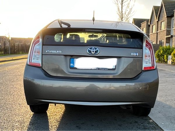 Toyota Prius Hatchback, Petrol Hybrid, 2013, Grey