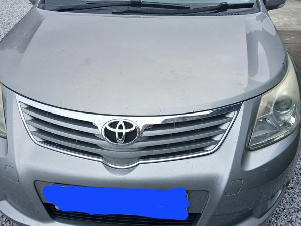 Toyota Avensis Saloon, Diesel, 2010, Grey