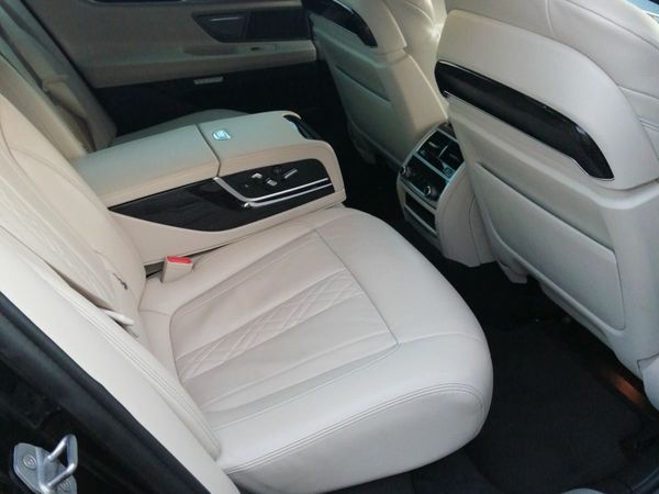 BMW 7-Series Saloon, Diesel, 2016, Black