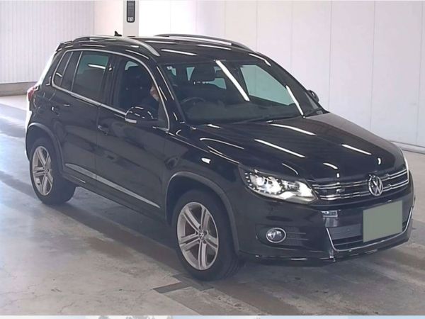 Volkswagen Tiguan Estate, Petrol, 2016, Black