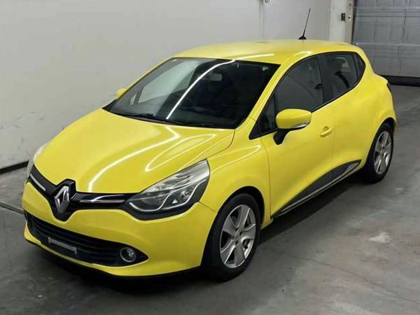 Renault Clio Hatchback, Petrol, 2015, Yellow