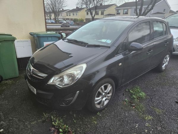 Opel Corsa Hatchback, Petrol, 2012, Black