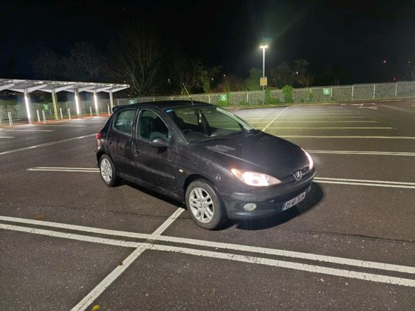 Peugeot 206 Hatchback, Petrol, 2005, Black
