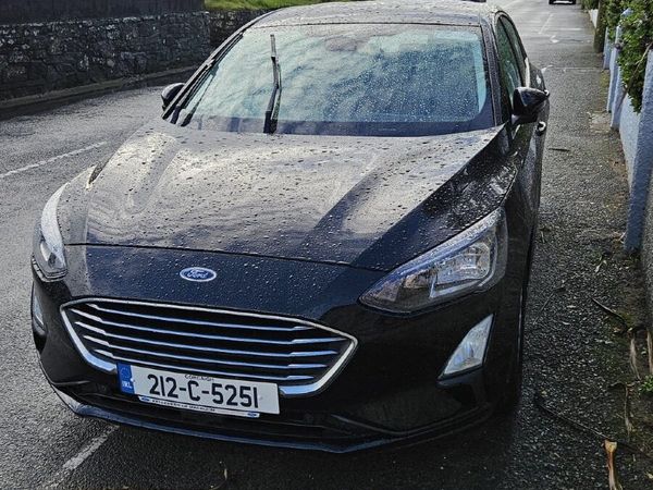 Ford Focus Hatchback, Petrol, 2021, Black