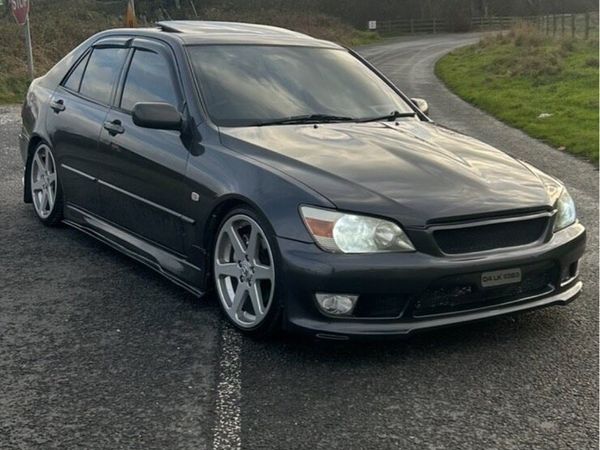 Lexus IS Saloon, Petrol, 2004, Grey