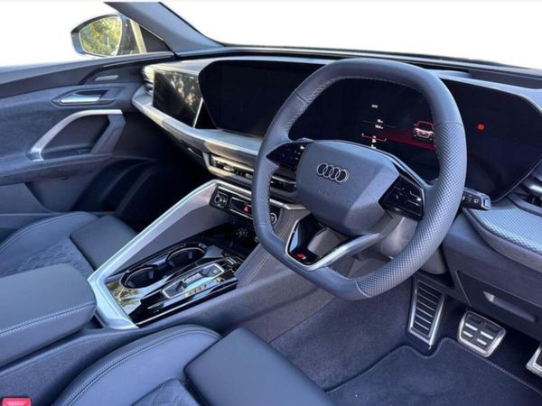 Audi Q5 Sportback Coupe, Diesel, 2026, Grey