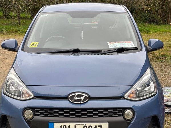 Hyundai i10 Hatchback, Petrol, 2018, Blue