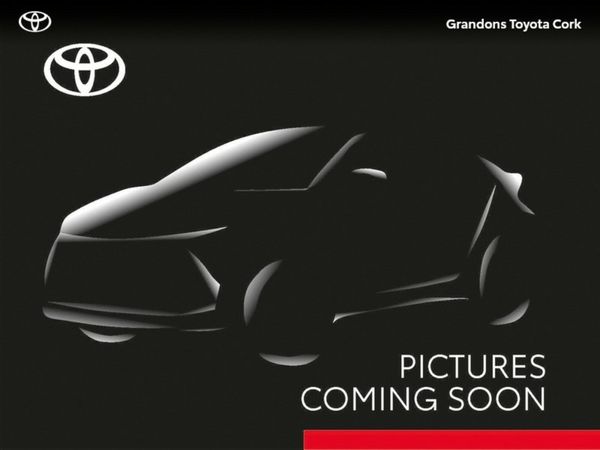 Toyota Yaris Cross Hatchback, Petrol Hybrid, 2024, Silver