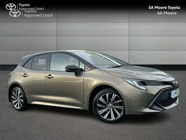 Toyota Corolla Hatchback, Petrol Hybrid, 2023, Bronze
