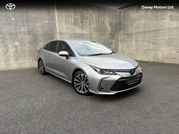 Toyota Corolla Saloon, Petrol Hybrid, 2020, Grey