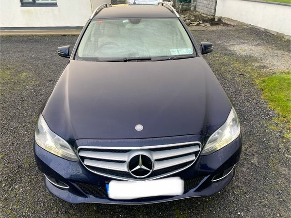 Mercedes-Benz E-Class Estate, Petrol Hybrid, 2013, Blue