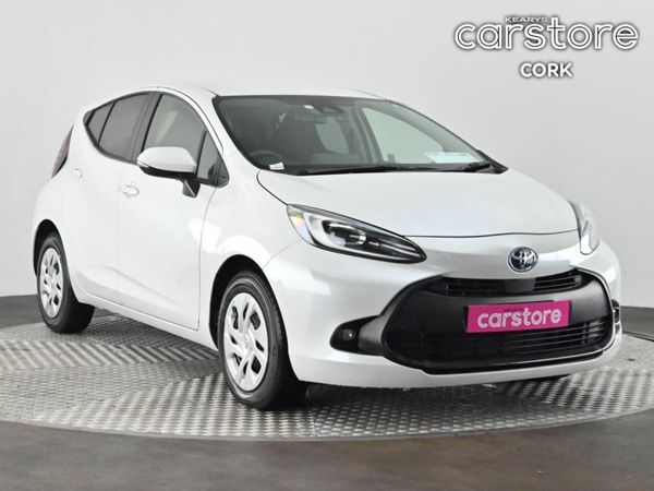Toyota Aqua Hatchback, Petrol Hybrid, 2023, White