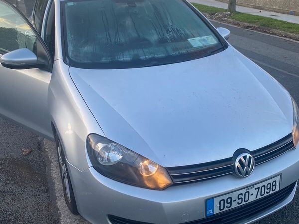Volkswagen Golf Hatchback, Diesel, 2009, Silver