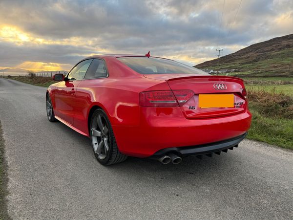 Audi A5 Coupe, Diesel, 2010, Red