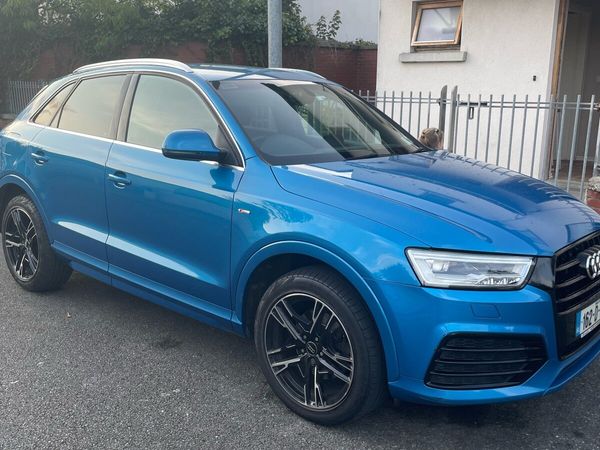 Audi Q3 SUV, Diesel, 2016, Blue