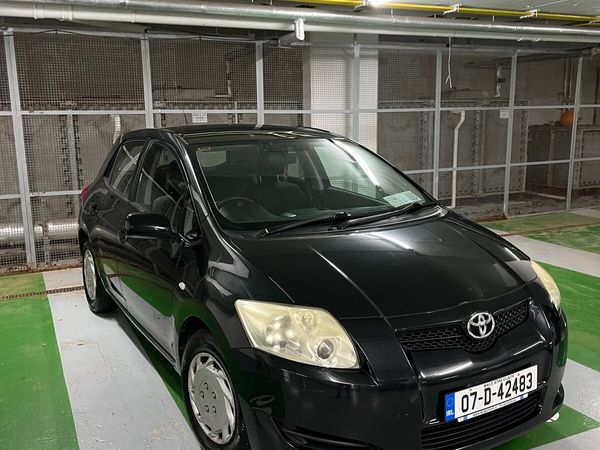Toyota Auris Hatchback, Petrol, 2007, Black