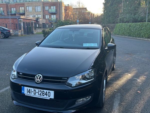 Volkswagen Polo Hatchback, Petrol, 2014, Black