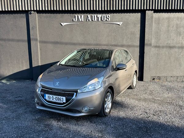Peugeot 208 Hatchback, Petrol, 2015, Grey