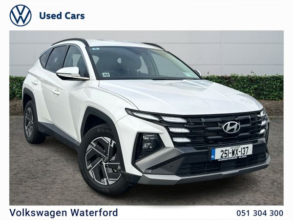 Hyundai Tucson SUV, Petrol Hybrid, 2025, White