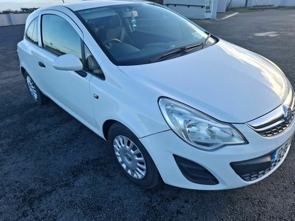 Vauxhall Corsa Hatchback, Petrol, 2012, White