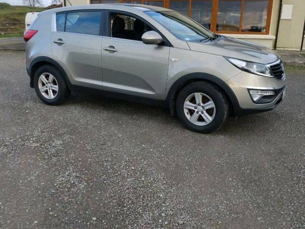 Kia Sportage SUV, Diesel, 2014, Silver
