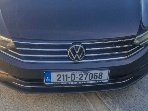 Volkswagen Passat Saloon, Diesel, 2021, Grey