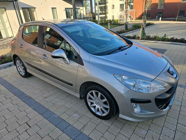 Peugeot 308 Hatchback, Petrol, 2008, Silver