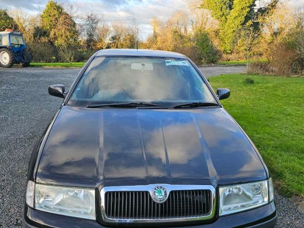Skoda Octavia Hatchback, Diesel, 2008, Black