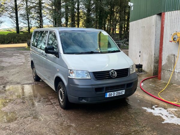 Volkswagen Shuttle Minibus, Diesel, 2008, Silver