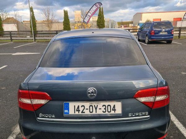 Skoda Superb Saloon, Diesel, 2014, Grey
