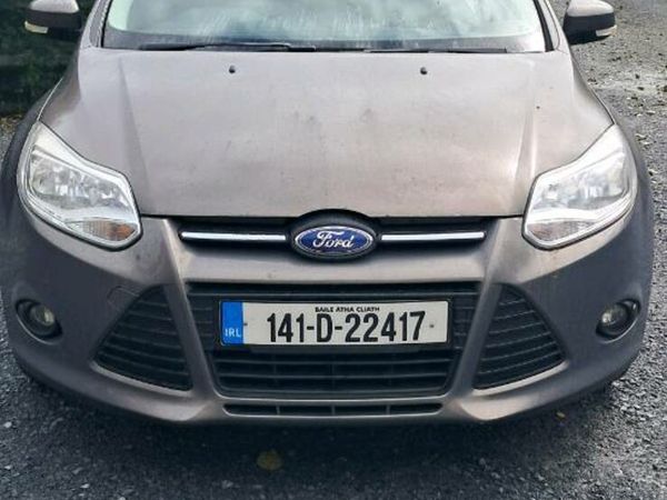 Ford Focus Hatchback, Diesel, 2014, Brown