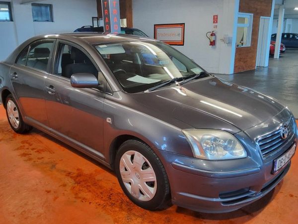 Toyota Avensis Hatchback, Petrol, 2006, Grey