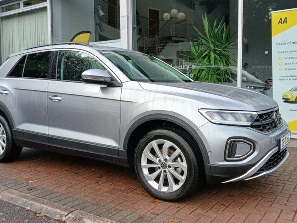Volkswagen T-Roc SUV, Diesel, 2025, Silver