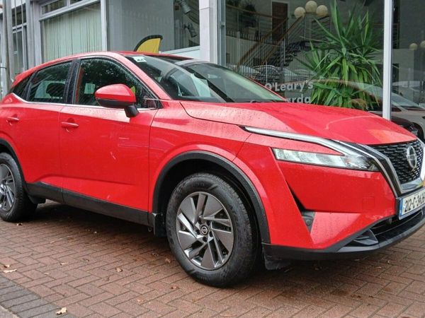 Nissan Qashqai SUV, Petrol, 2021, Red