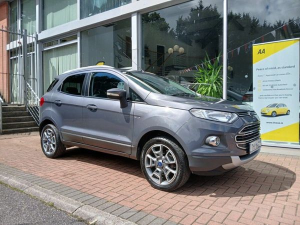 Ford EcoSport SUV, Petrol, 2017, Grey