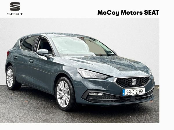 SEAT Leon Hatchback, Diesel, 2025, Blue