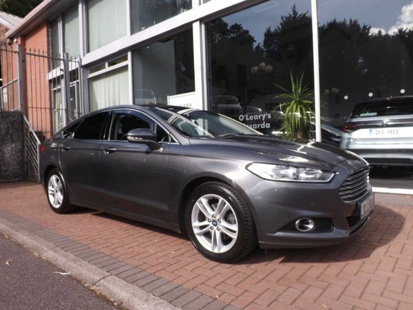 Ford Mondeo Hatchback, Diesel, 2018, Grey