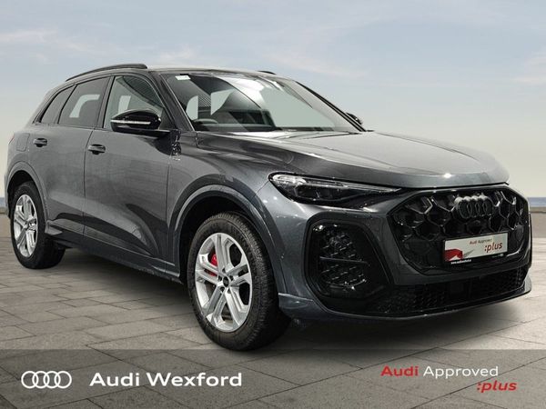 Audi Q5 SUV, Petrol Plug-in Hybrid, 2026, Grey