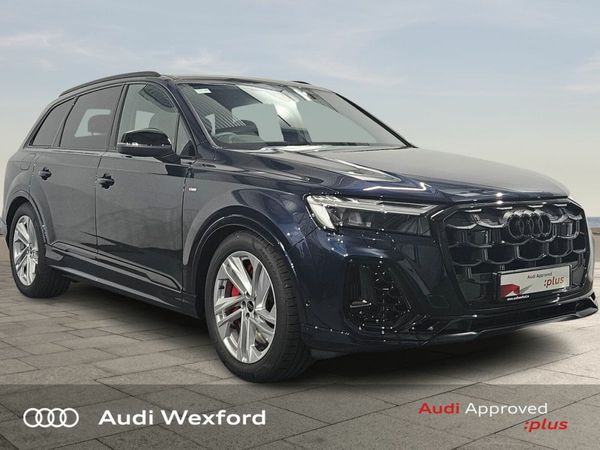 Audi Q7 SUV, Petrol Plug-in Hybrid, 2026, Blue