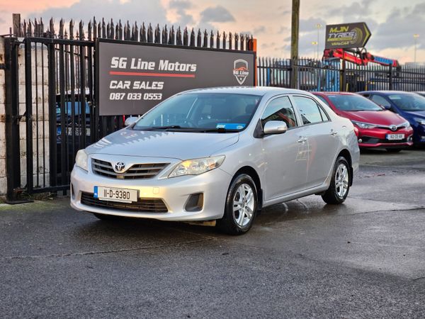 Toyota Corolla Saloon, Petrol, 2011, Silver